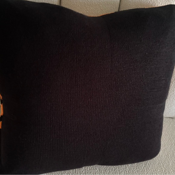 2 knit pumpkin throw pillows - Picture 5 of 8